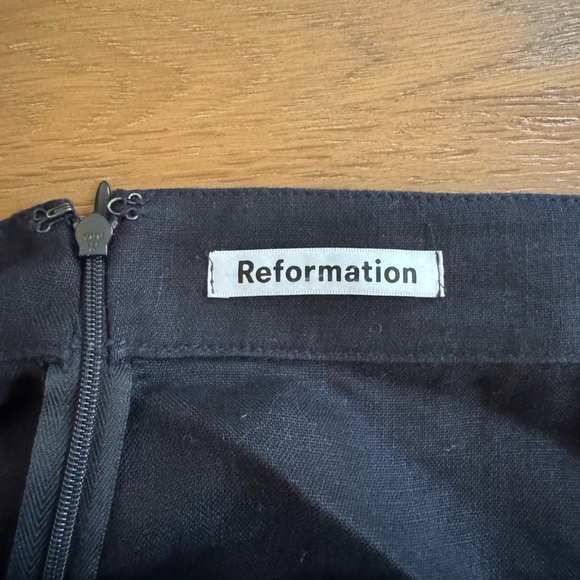 Reformation Black Midi Skirt and Crop top matching set linen - Picture 5 of 8